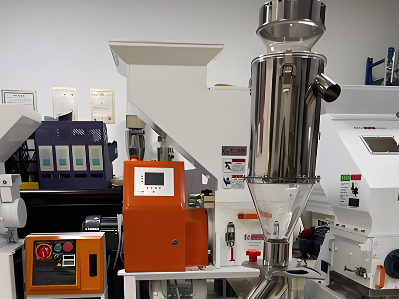 立式搅拌机的工作原理